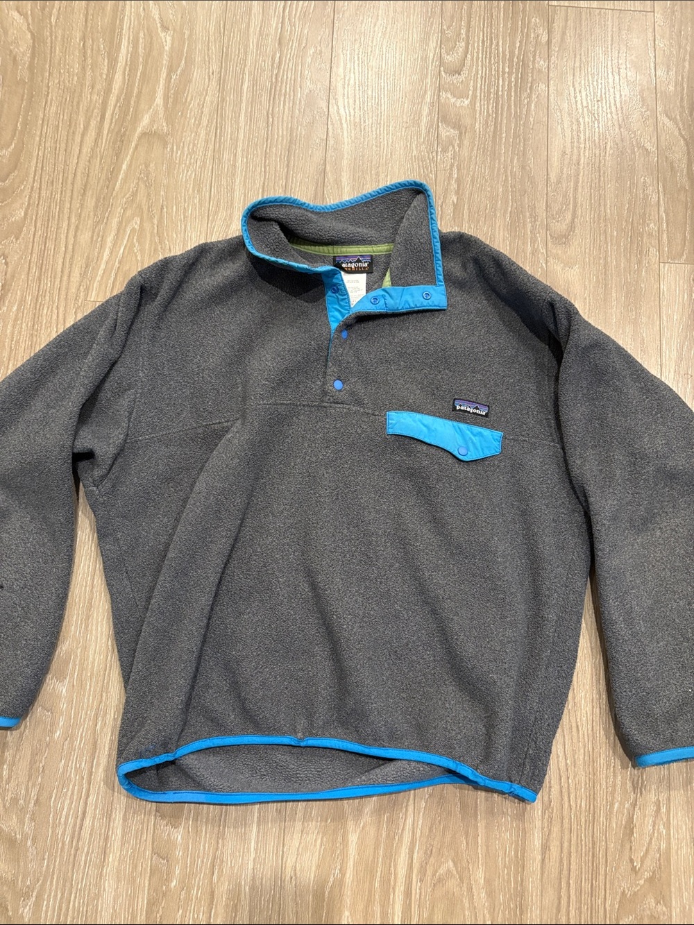 Patagonia Gray Fleece Pullover with Blue Trim